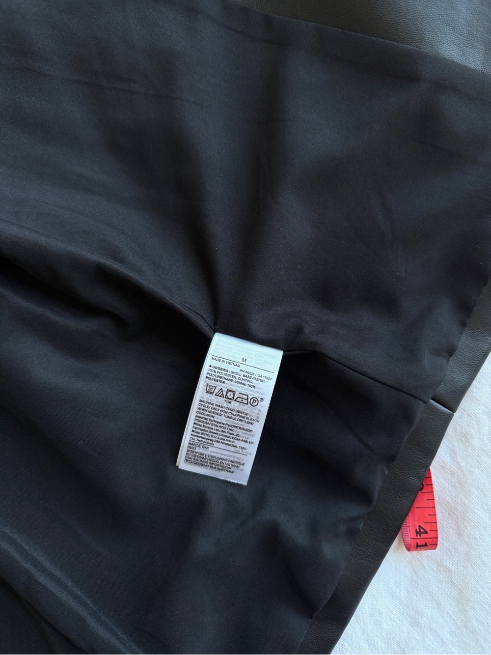 GAP Women's Black Relaxed Vegan-Leather Blazer Size M - Picture 12 of 13
